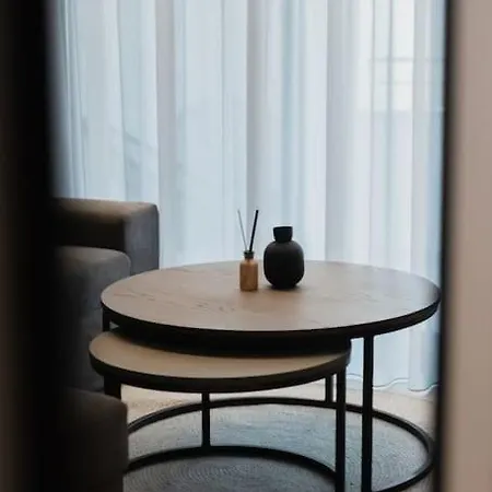 Id Residences 203 *